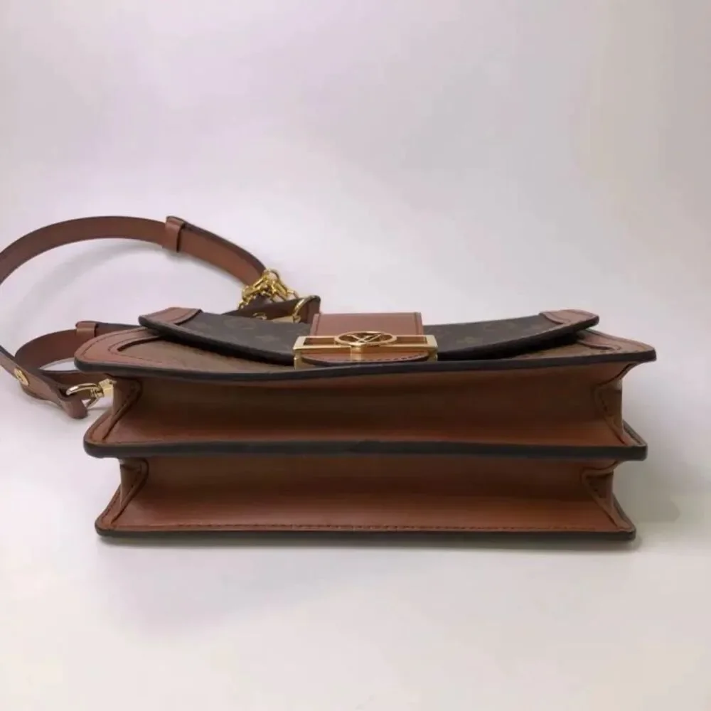 Louis Vuitton Women Pre-Loved Bag Very Good Condition